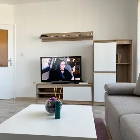 Apartment Restful For 4 Guests In *