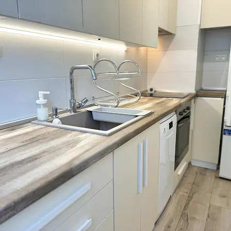 Apartment Restful For 4 Guests In Burgas