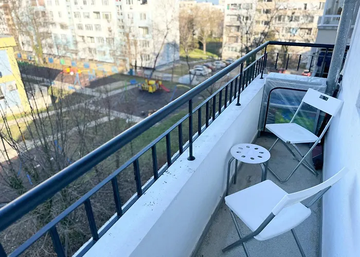 Апартамент Restful For 4 Guests In