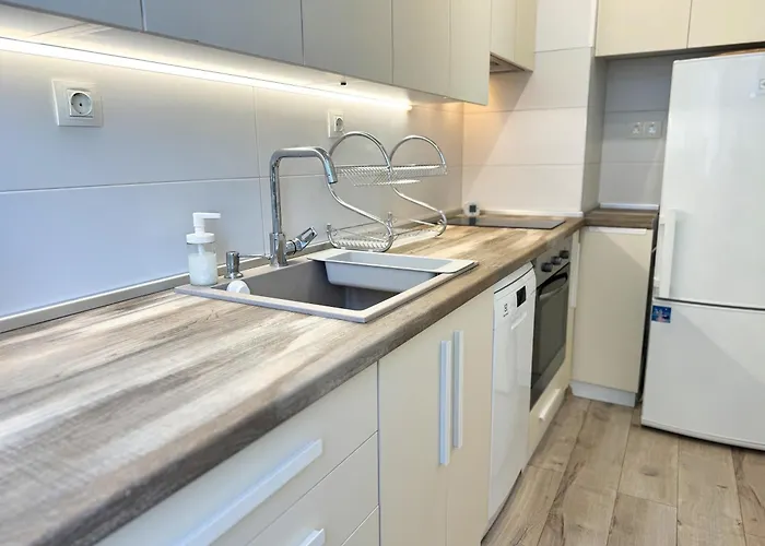 Апартамент Restful For 4 Guests In Бургас