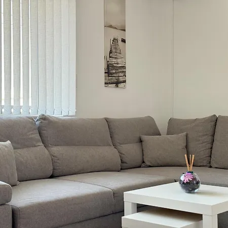 Restful For 4 Guests In * 布尔加斯