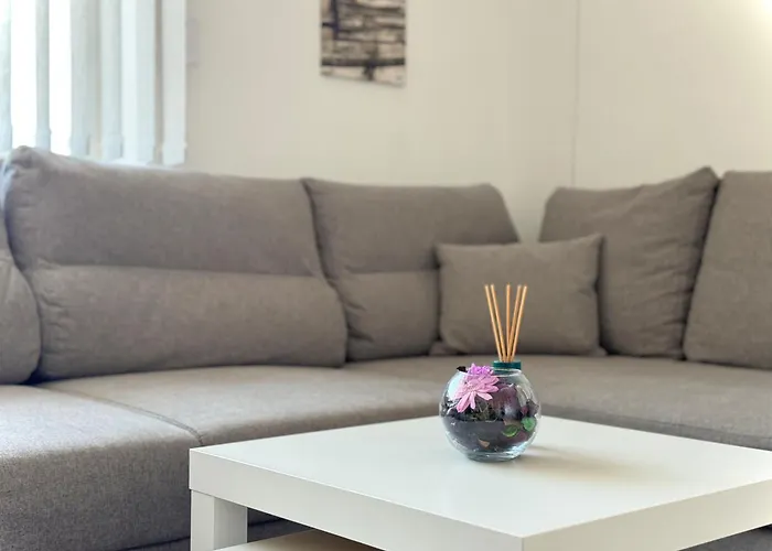 Restful For 4 Guests In 公寓 *