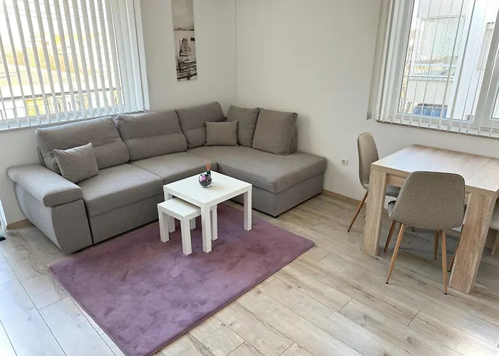 Restful For 4 Guests In * Burgas