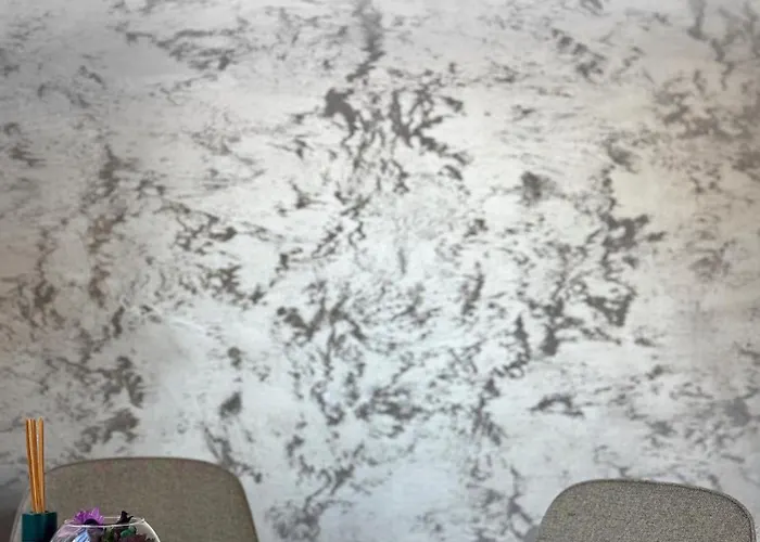 Apartamento Restful For 4 Guests In *